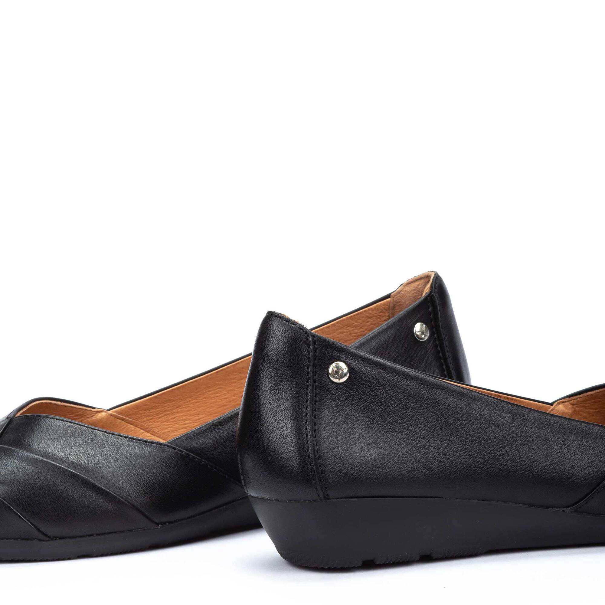 Bailarinas | ALEDO W3U-5860, BLACK, large image number 60-W3U-5860_000_Pikolinos_ALEDO_BLACK_full.jpg | null