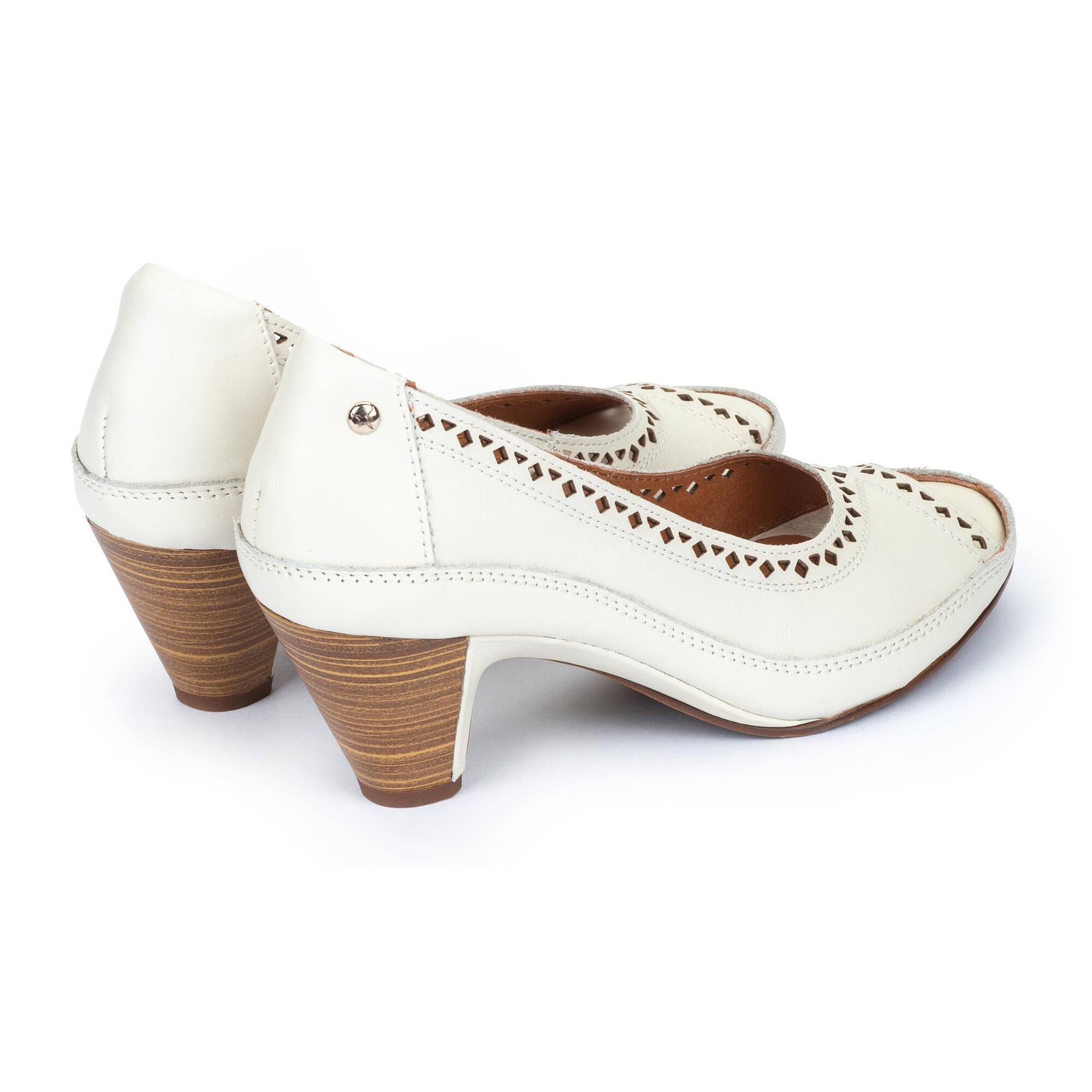 Zapatos tac&oacute;n | JAVA W5A-5871, NATA, large image number 30-W5A-5871_909_Pikolinos_JAVA_NATA_full.jpg | null