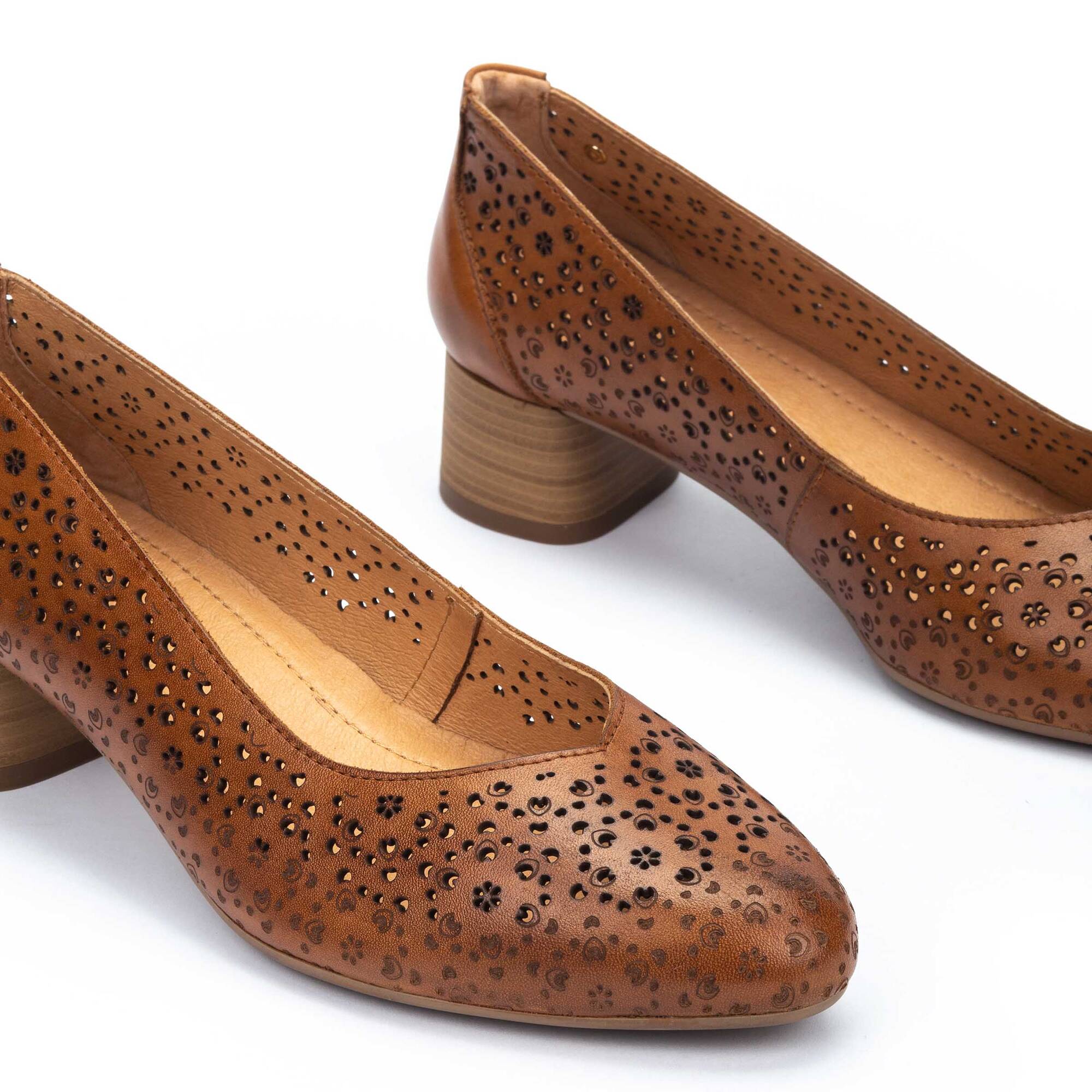 Tacones | MIRAVET W3R-5603, BRANDY, large image number 60-W3R-5603_250_Pikolinos_MIRAVET_BRANDY_full.jpg | null