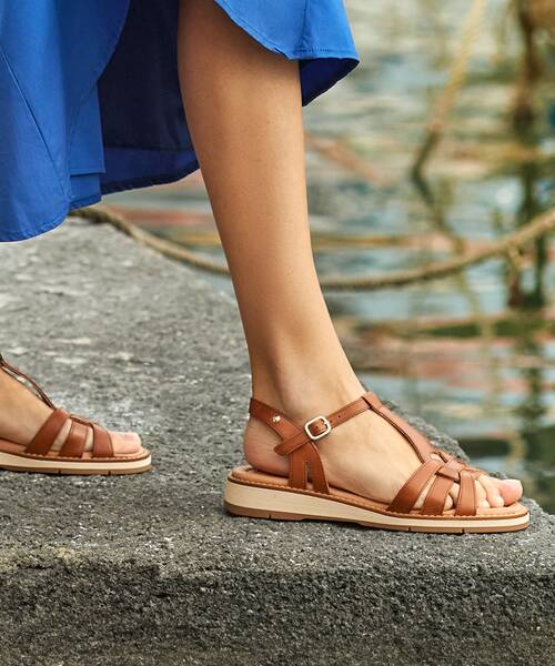 Sandalias Planas | ROQUETAS W9B-0789 | BRANDY | Pikolinos