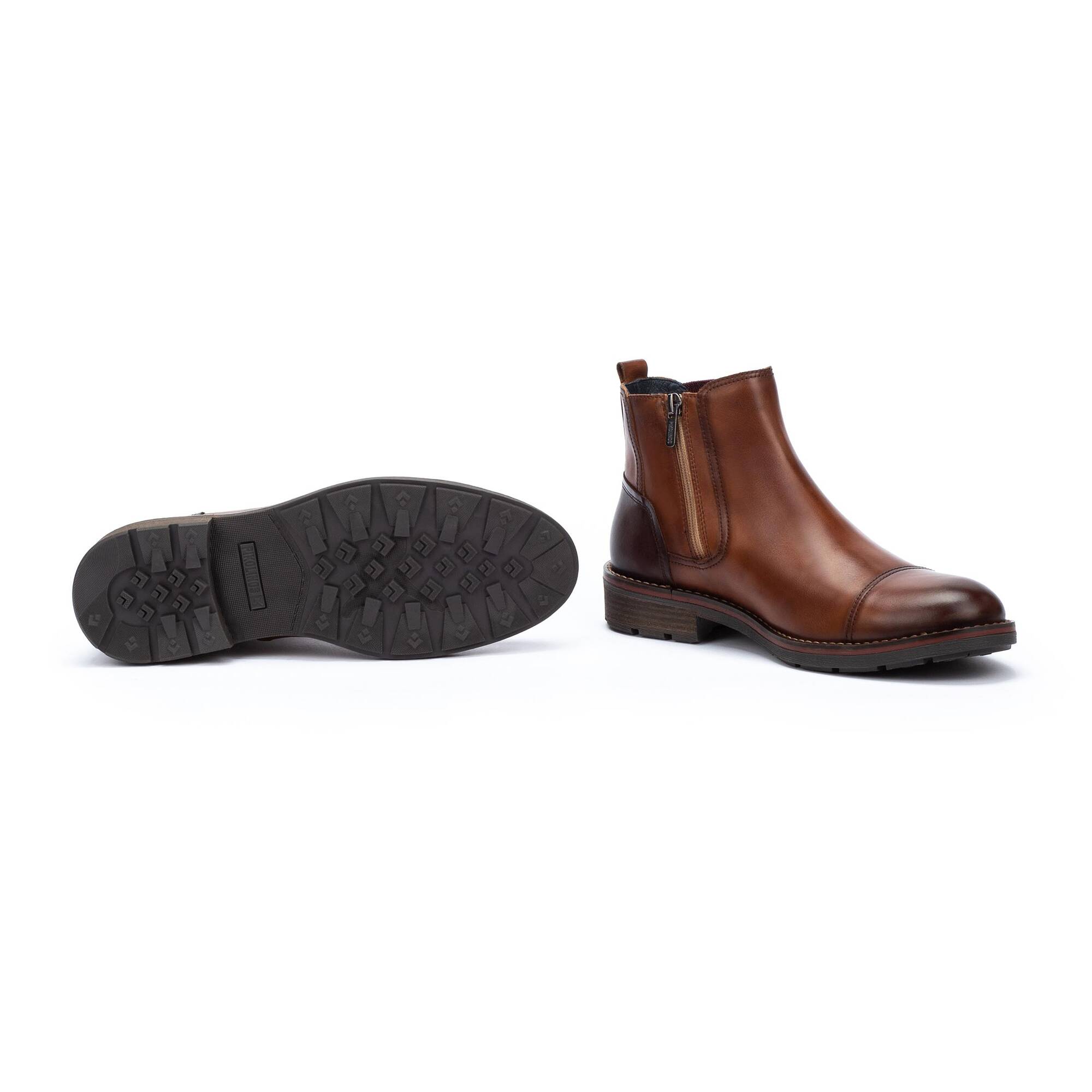 Botas y botines | YORK M2M-8022C1, CUERO, large image number 70-M2M-8022C1_202_Pikolinos_YORK_CUERO_full.jpg | null