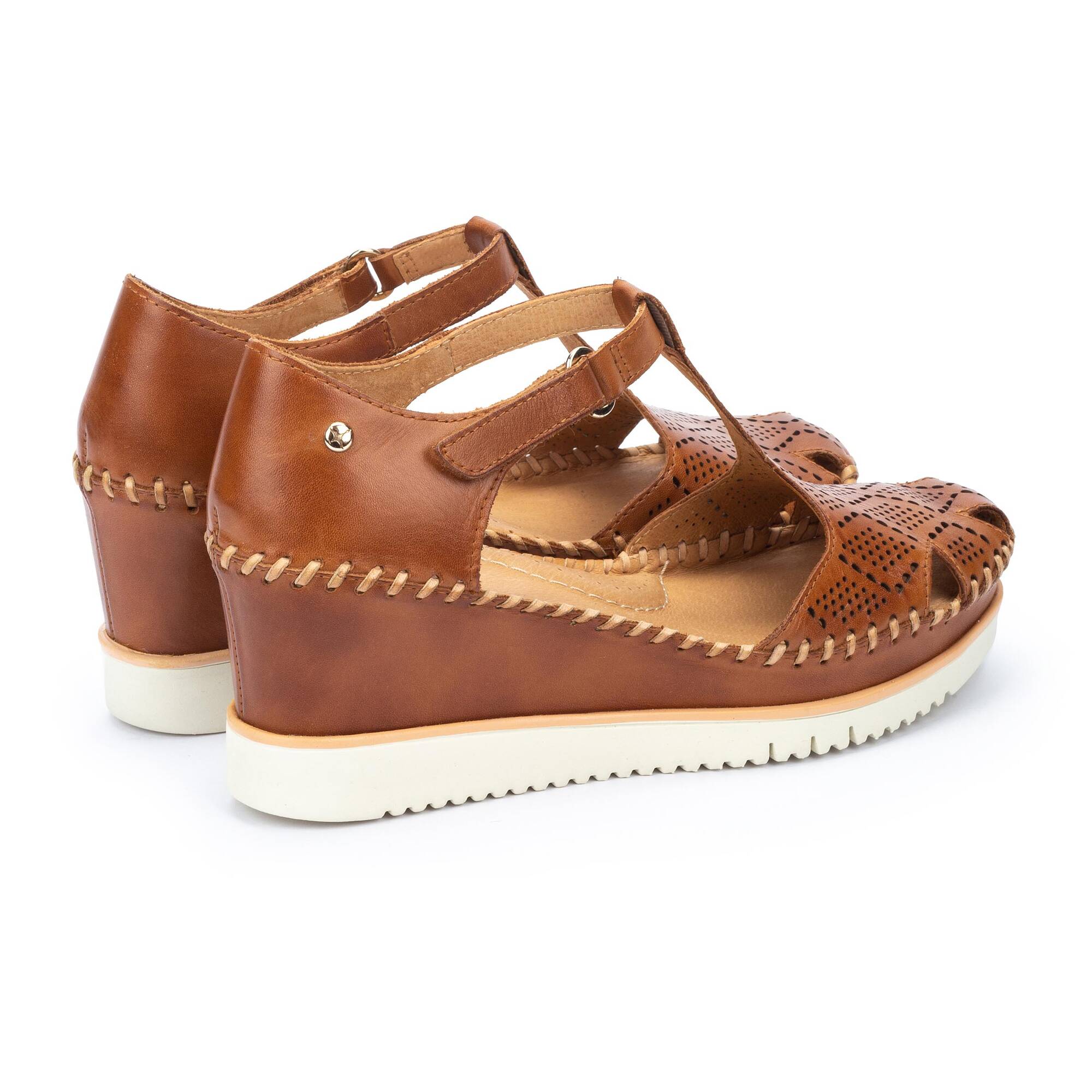 Cu&ntilde;as y Plataformas | AGUADULCE W3Z-1991, BRANDY, large image number 30-W3Z-1991_250_Pikolinos_AGUADULCE_BRANDY_full.jpg | null