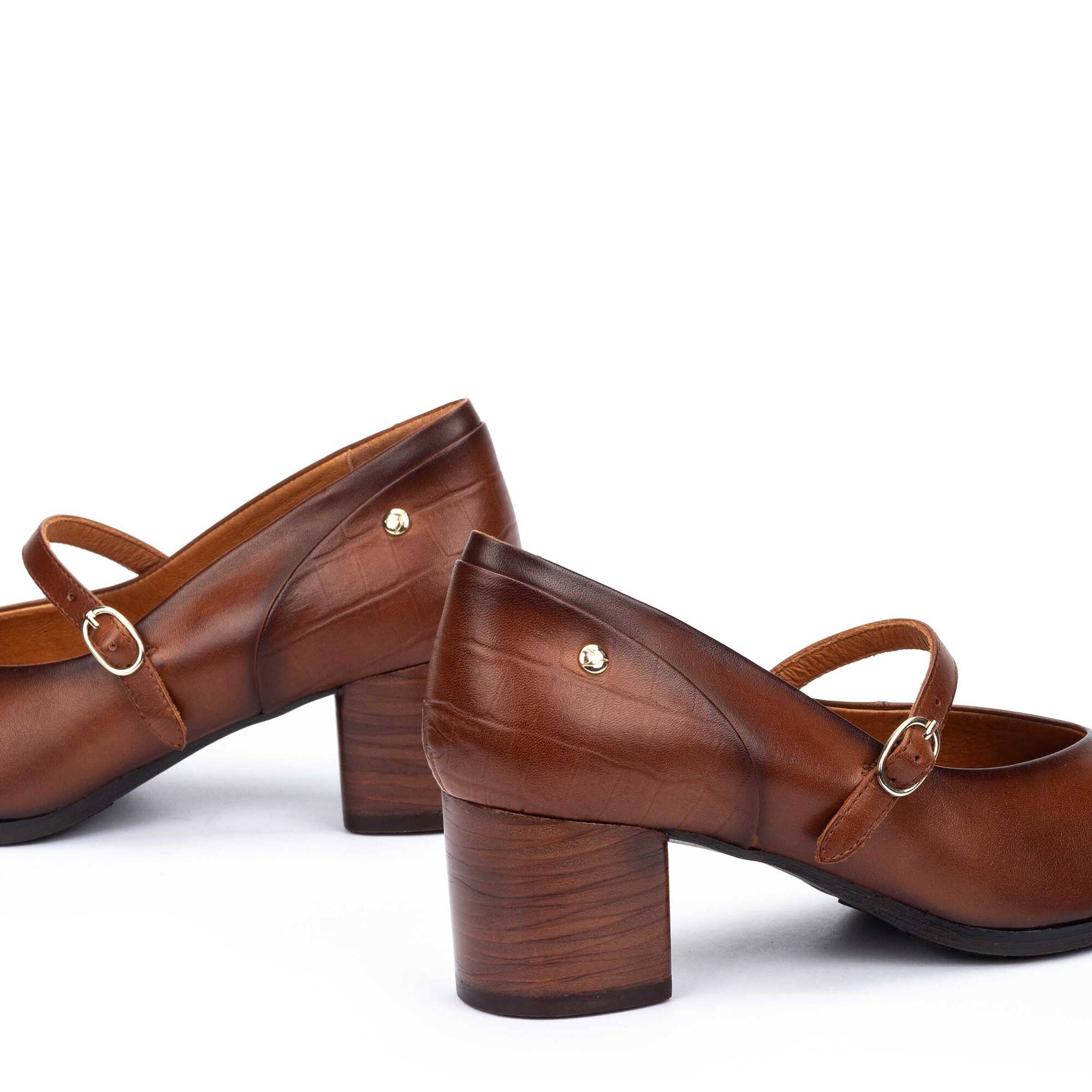 Tacones | CALAFAT W1Z-5656C1, CUERO, large image number 60-W1Z-5656C1_202_Pikolinos_CALAFAT_CUERO_full.jpg | null