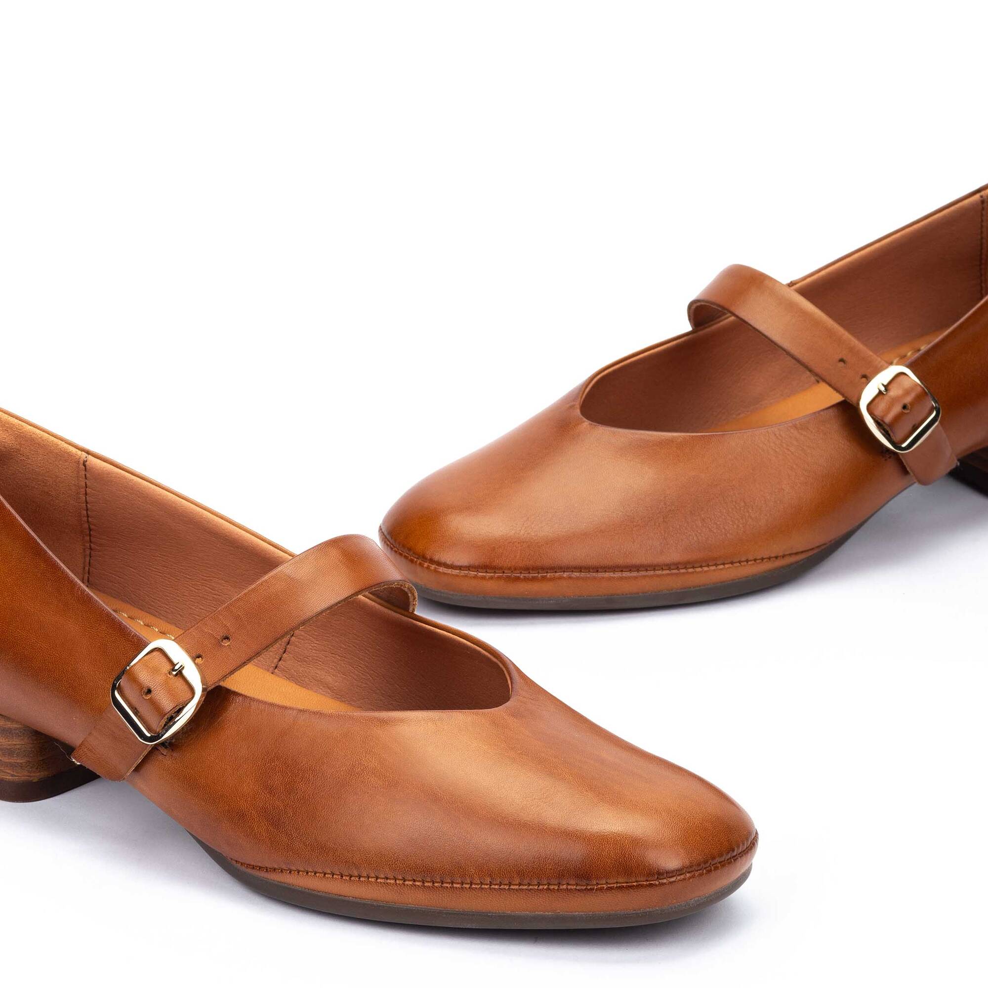 Tacones | UBEDA HAW2N-5592, BRANDY, large image number 60-HAW2N-5592_250_Pikolinos_UBEDA_BRANDY_full.jpg | null