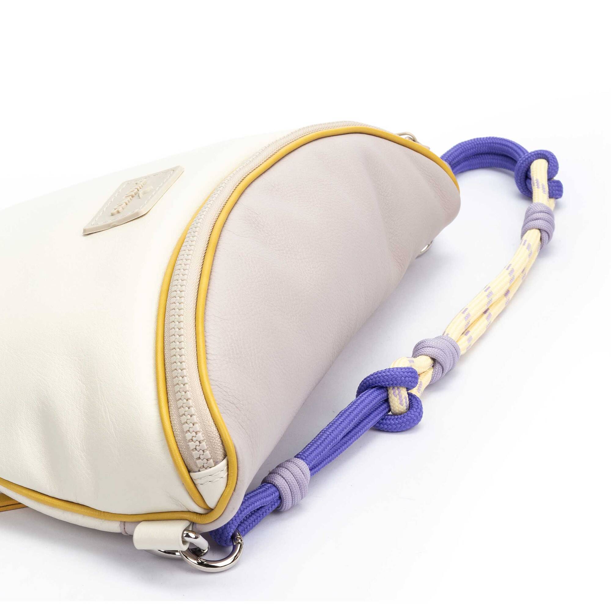 null | CABRERA WHA-1145, NATA-LIRIO, large image number 60-WHA-1145_960_Pikolinos_CABRERA_NATA-LIRIO_full.jpg | null