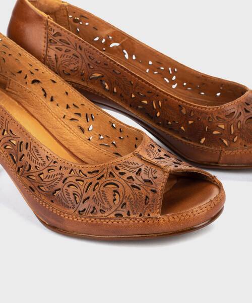 Zapatos tac&oacute;n | JAVA W5A-5912 | BRANDY | Pikolinos