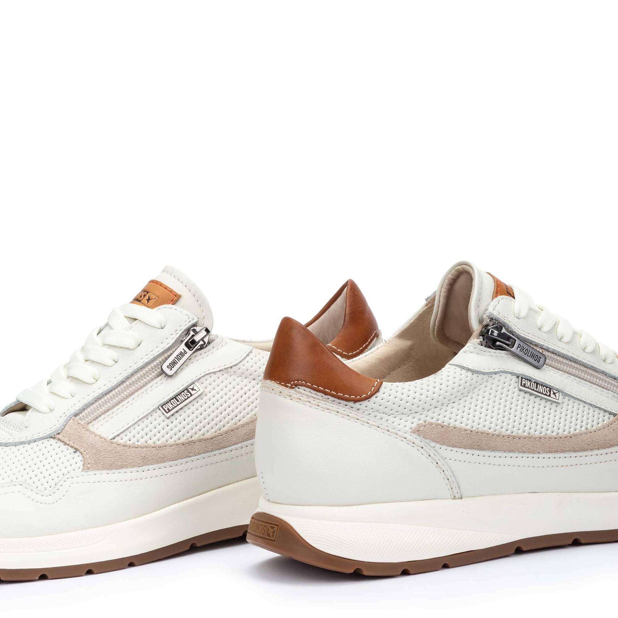 Deportivos y Tenis | GETAFE M2B-6263C3, OFF WHITE, large image number 60-M2B-6263C3_912_Pikolinos_GETAFE_OFF_WHITE_full.jpg | null