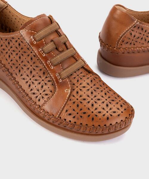 Zapatos planos y Flats | CADAQUES W8K-4890 | BRANDY | Pikolinos