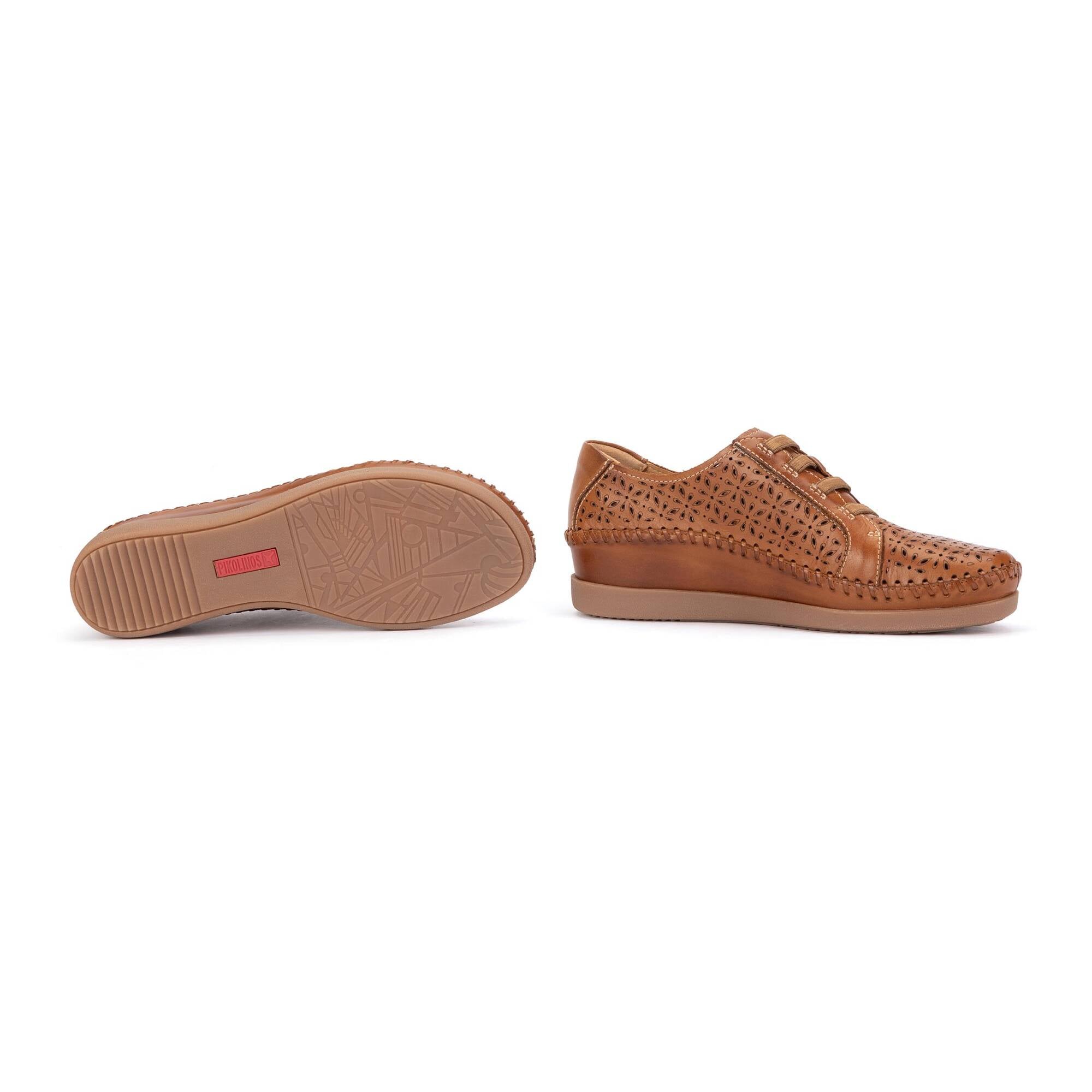 Zapatos planos y Flats | CADAQUES W8K-4890, BRANDY, large image number 70-W8K-4890_250_Pikolinos_CADAQUES_BRANDY_full.jpg | null