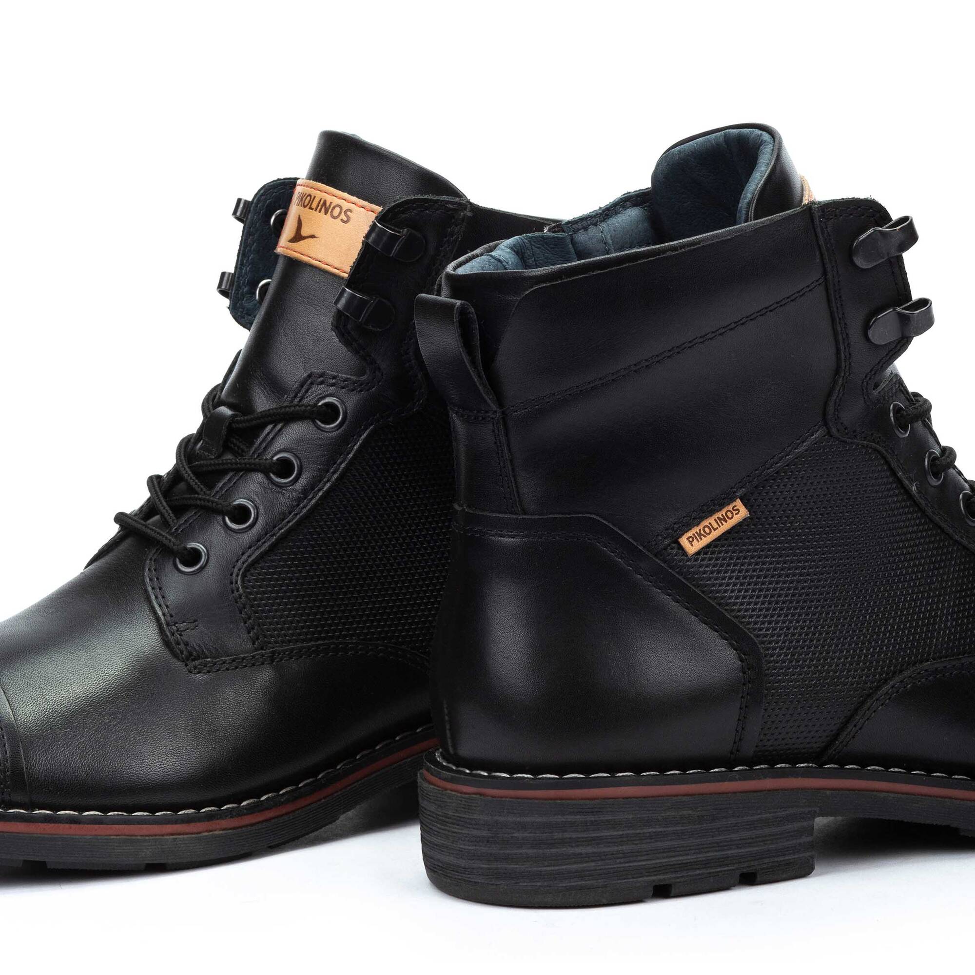 Botas y botines | YORK M2M-8156, BLACK, large image number 60-M2M-8156_000_Pikolinos_YORK_BLACK_full.jpg | null
